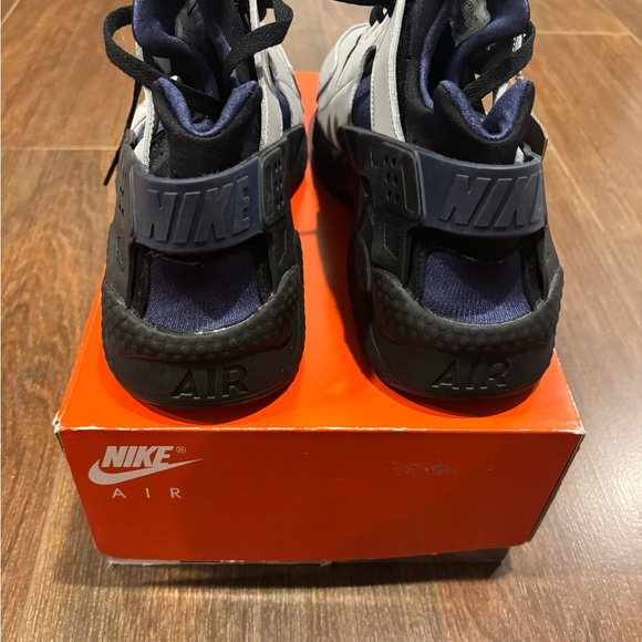 Men’s Nike Air Limited Edition Huarache Size 12 - Picture 8 of 15